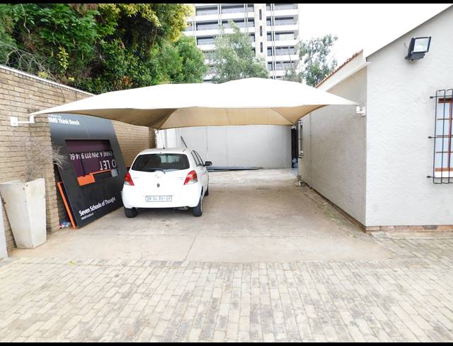 640M² WORKSHOP TO LET IN KENSINGTON B